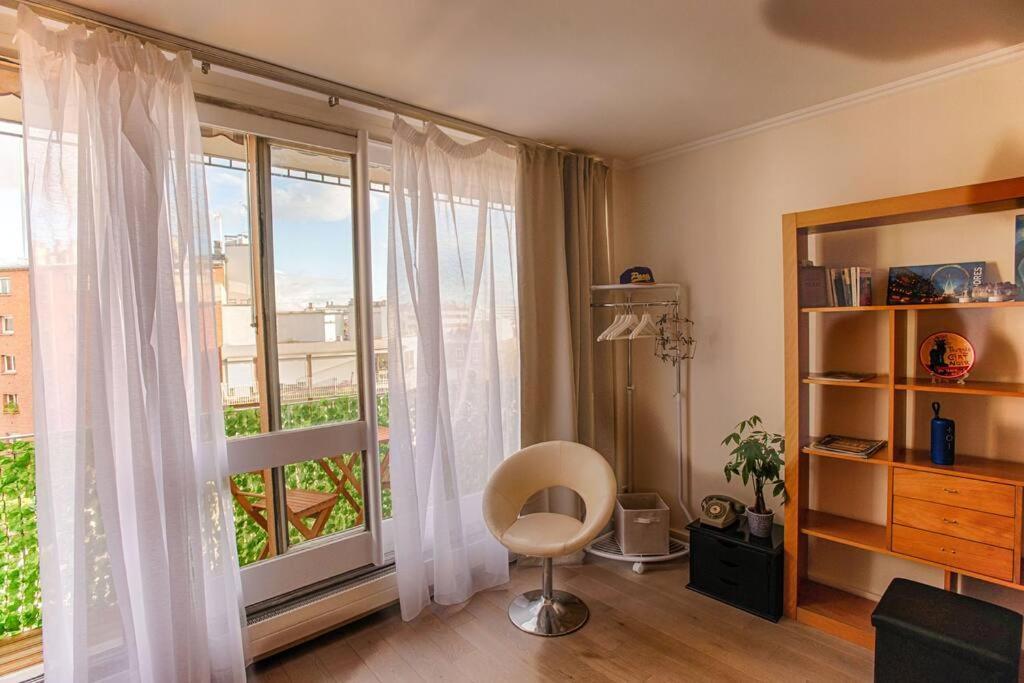Studio With Balcony Parijs Buitenkant foto