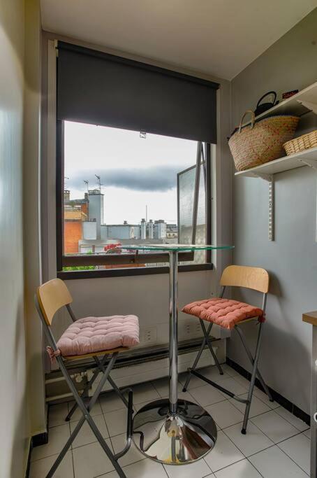 Studio With Balcony Parijs Buitenkant foto